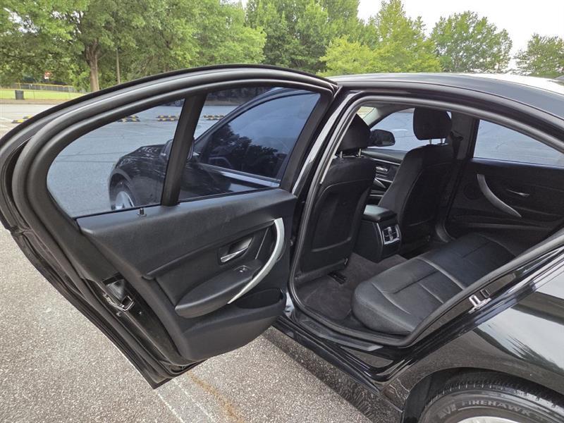 BMW 3-Series  2015