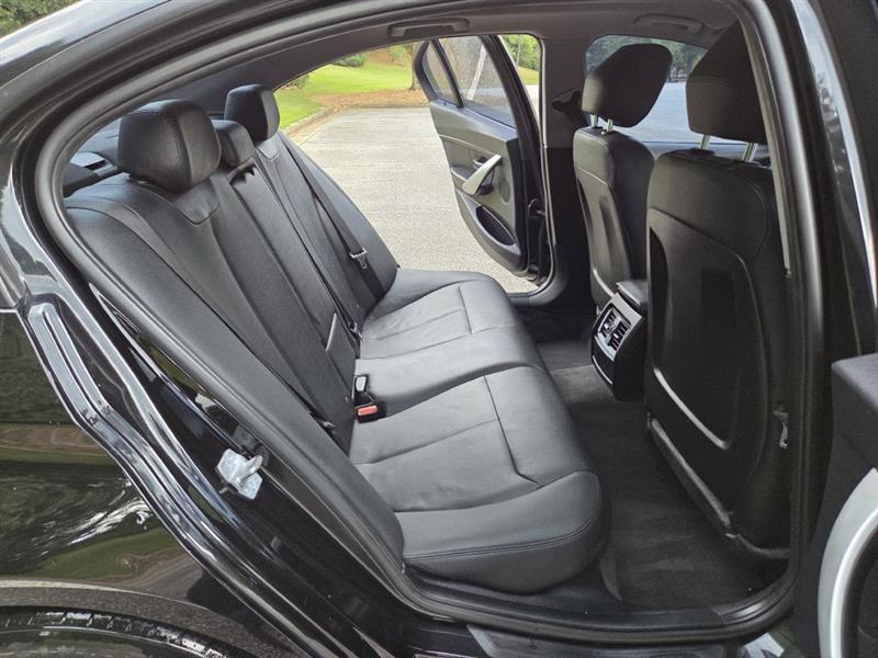 BMW 3-Series  2015