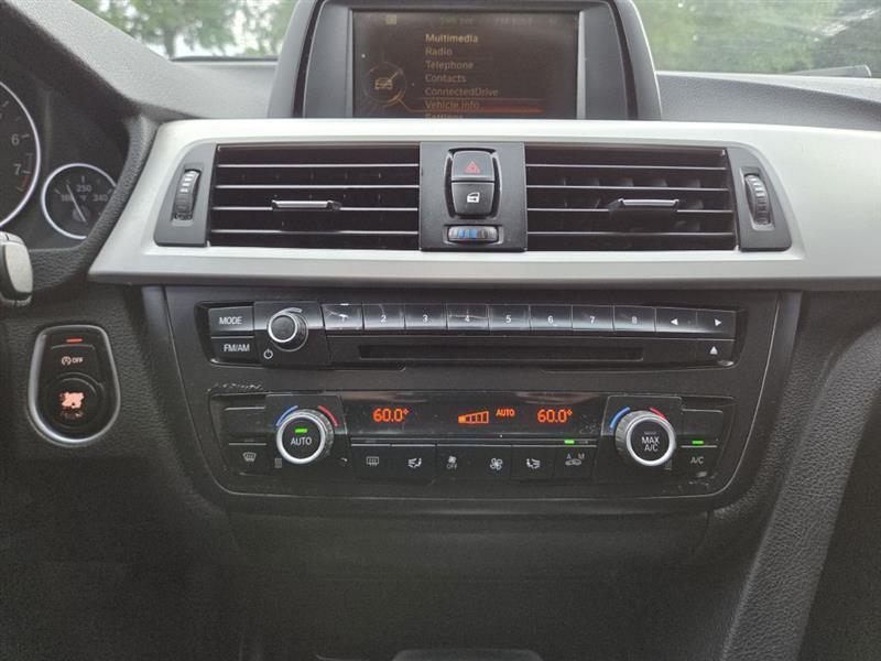 BMW 3-Series  2015
