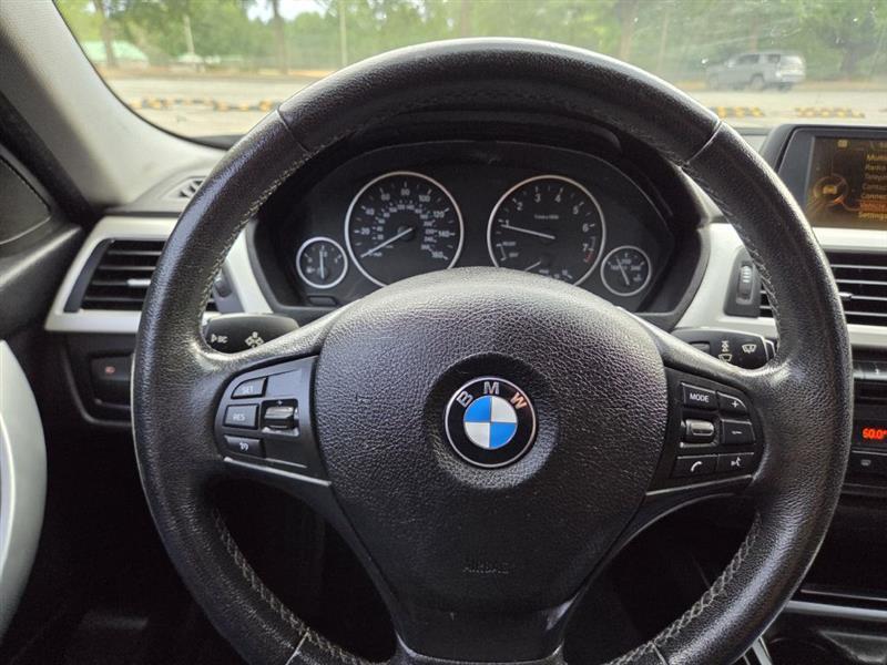 BMW 3-Series  2015