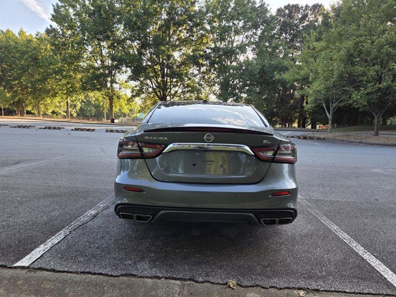 Nissan Maxima  2020