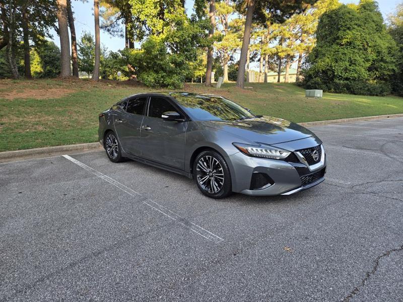 Nissan Maxima  2020