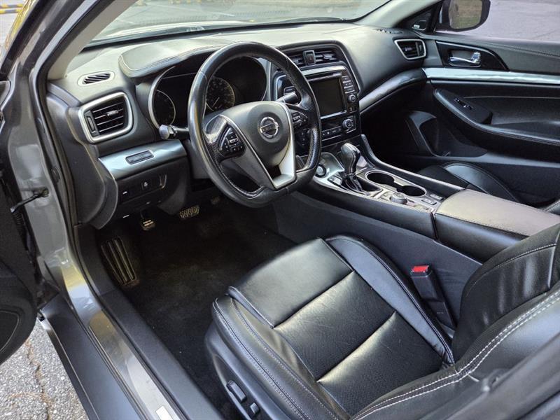 Nissan Maxima  2020
