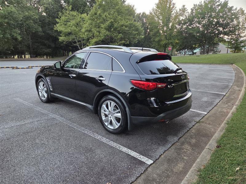 Infiniti QX70  2014