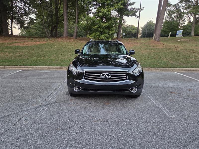 Infiniti QX70  2014