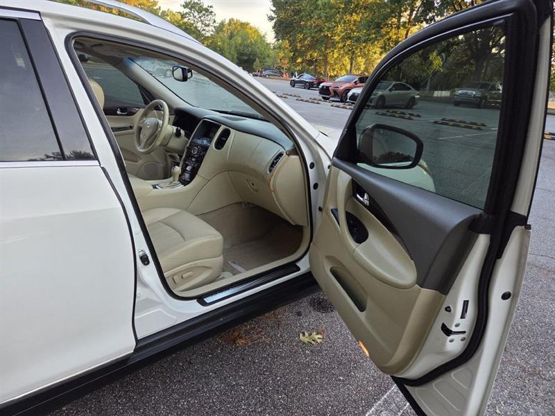 Infiniti EX  2012