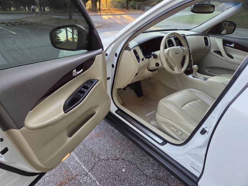Infiniti EX  2012