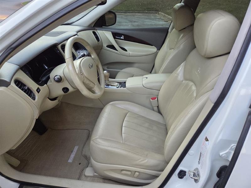 Infiniti EX  2012