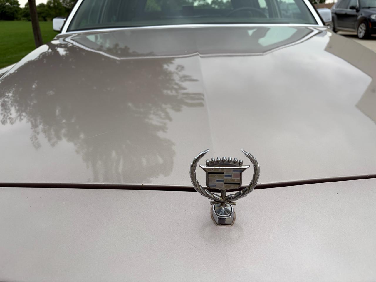 Cadillac Brougham D'elegance 1992
