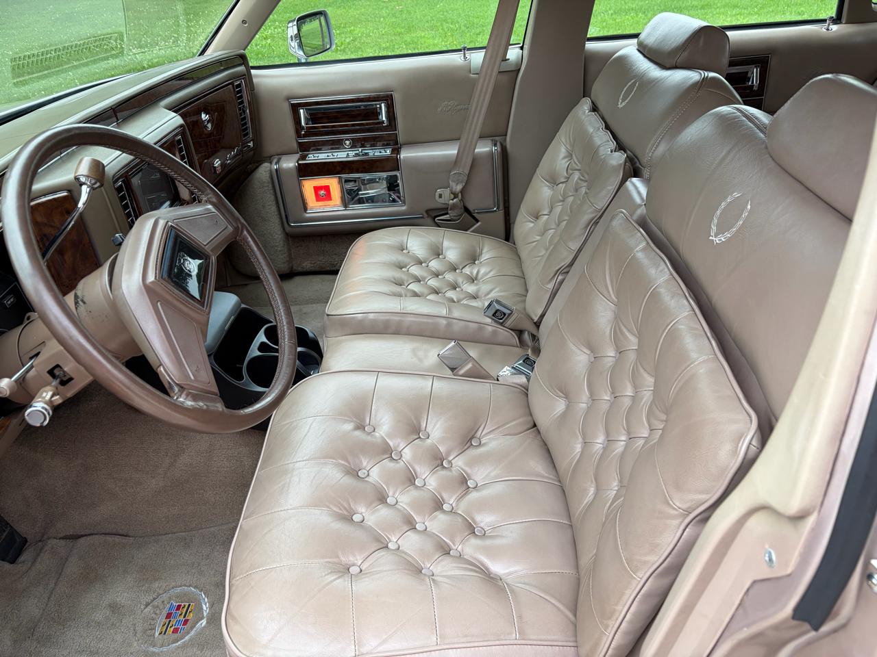 Cadillac Brougham D'elegance 1992