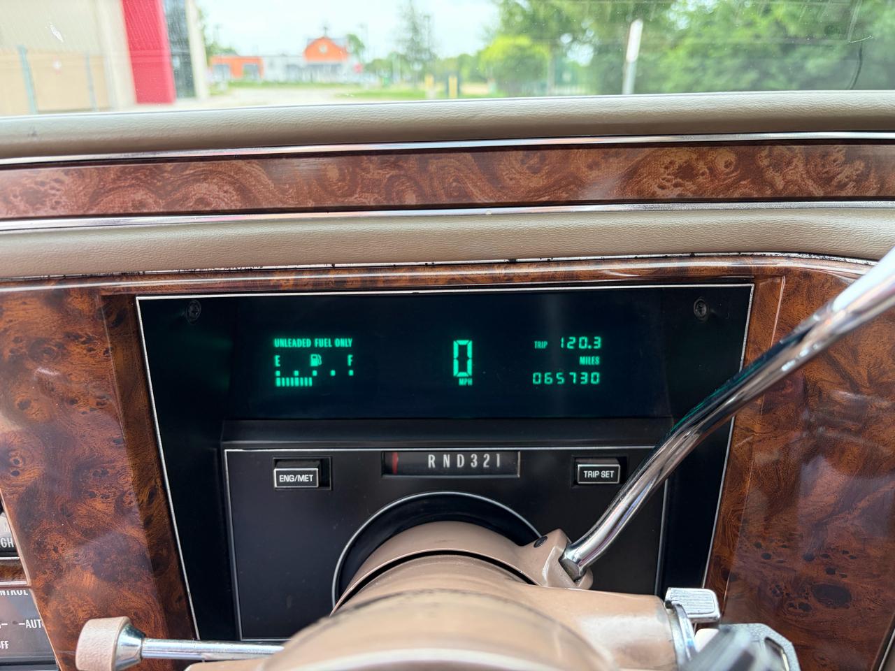 Cadillac Brougham D'elegance 1992