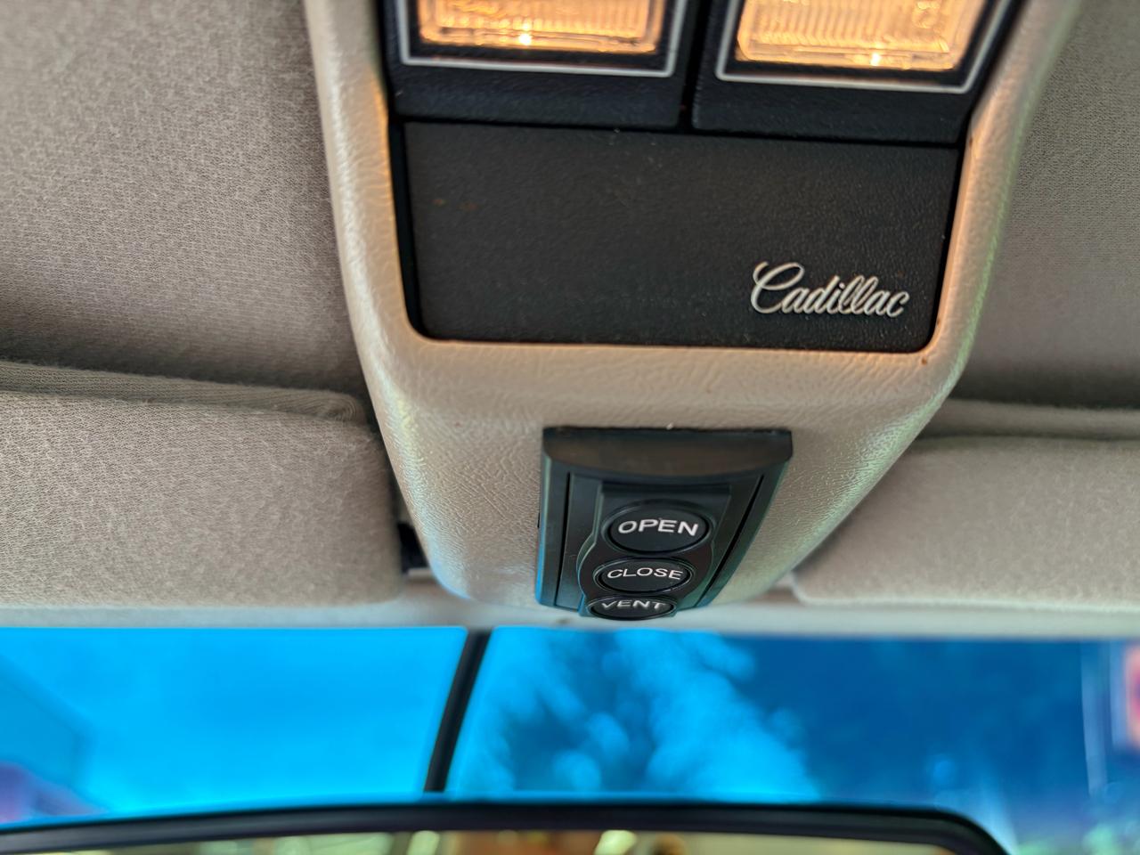 Cadillac Brougham D'elegance 1992