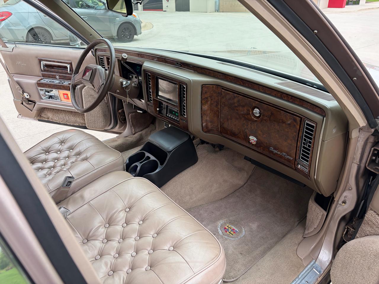 Cadillac Brougham D'elegance 1992