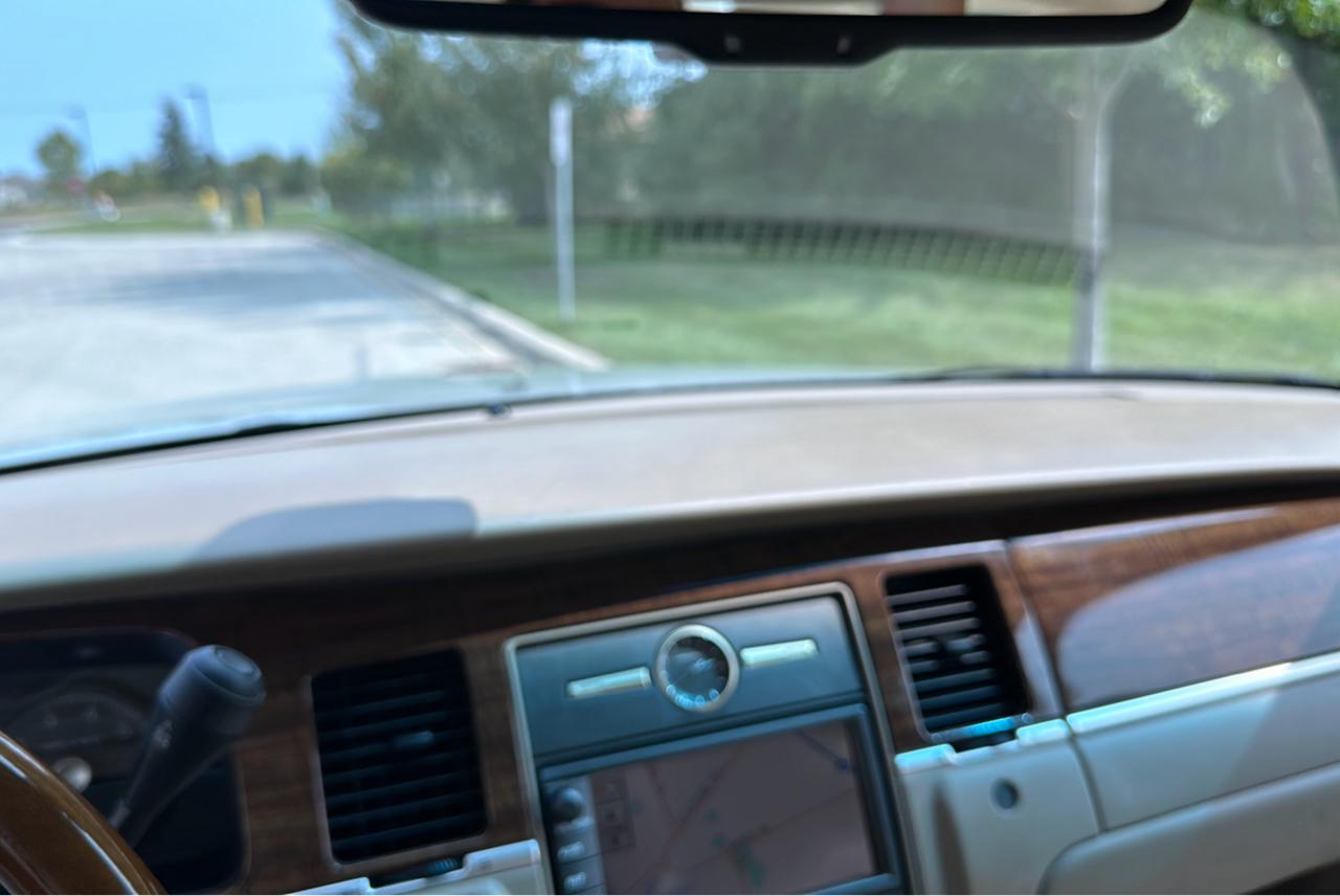 Lincoln Town Car Designer Series 2007