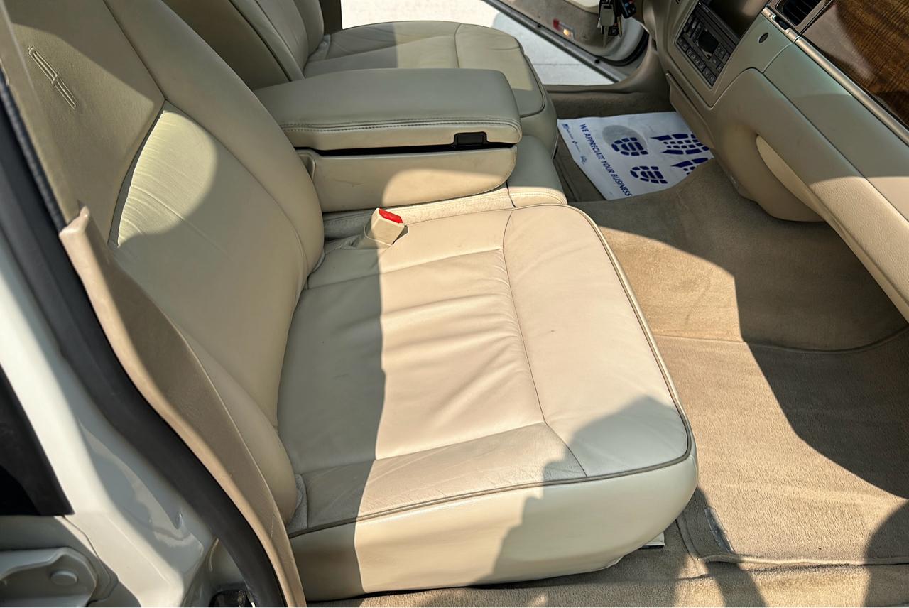 Lincoln Town Car Designer Series 2007