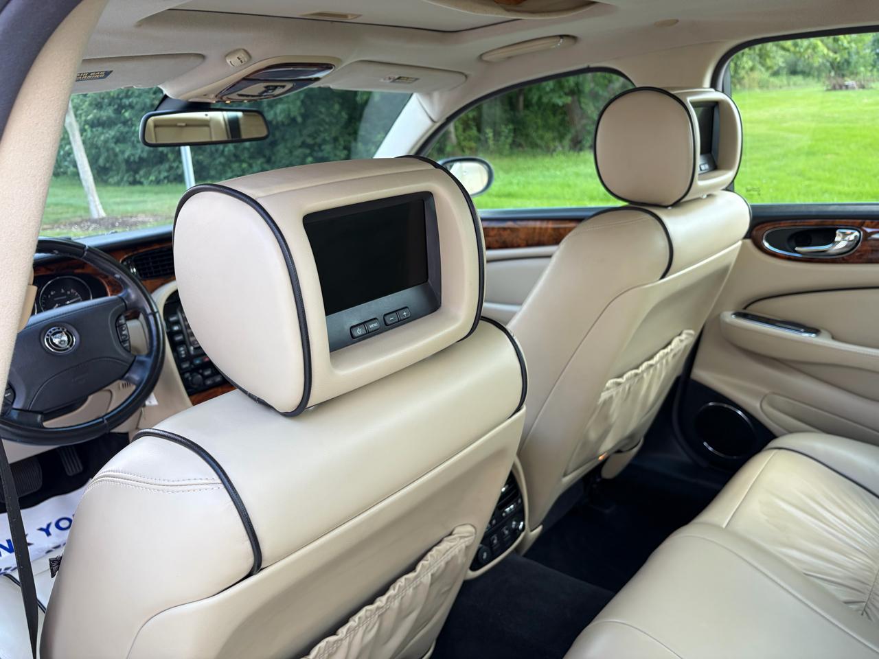 Jaguar XJ-Series XJR 2007