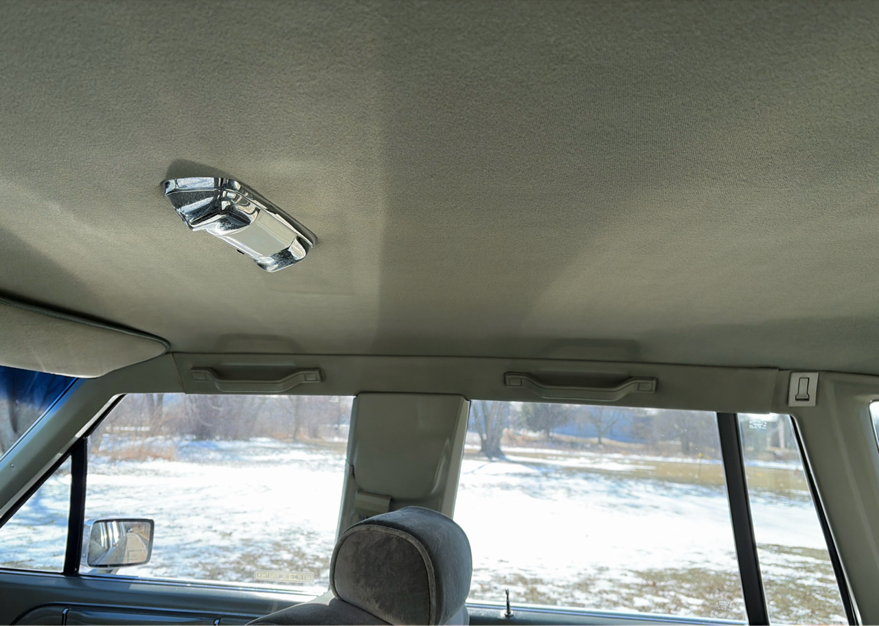 Lincoln Town Car Signature 1984