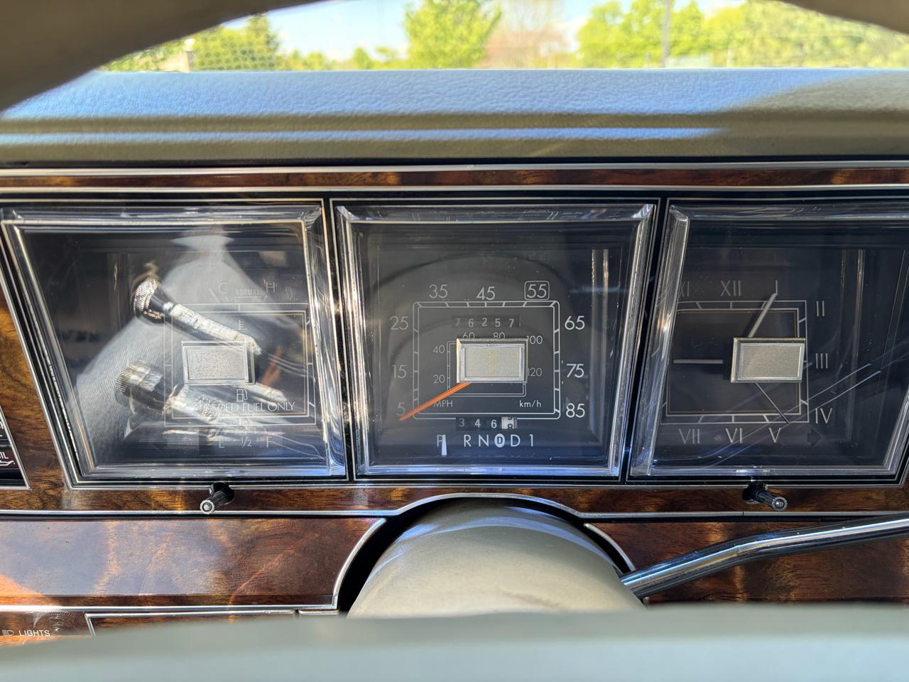 Lincoln Town Car Signature 1984