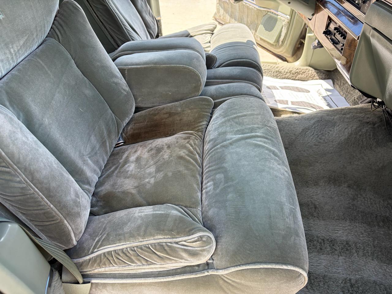 Lincoln Town Car Signature 1984