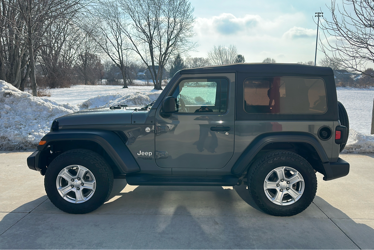 Jeep Wrangler  2018
