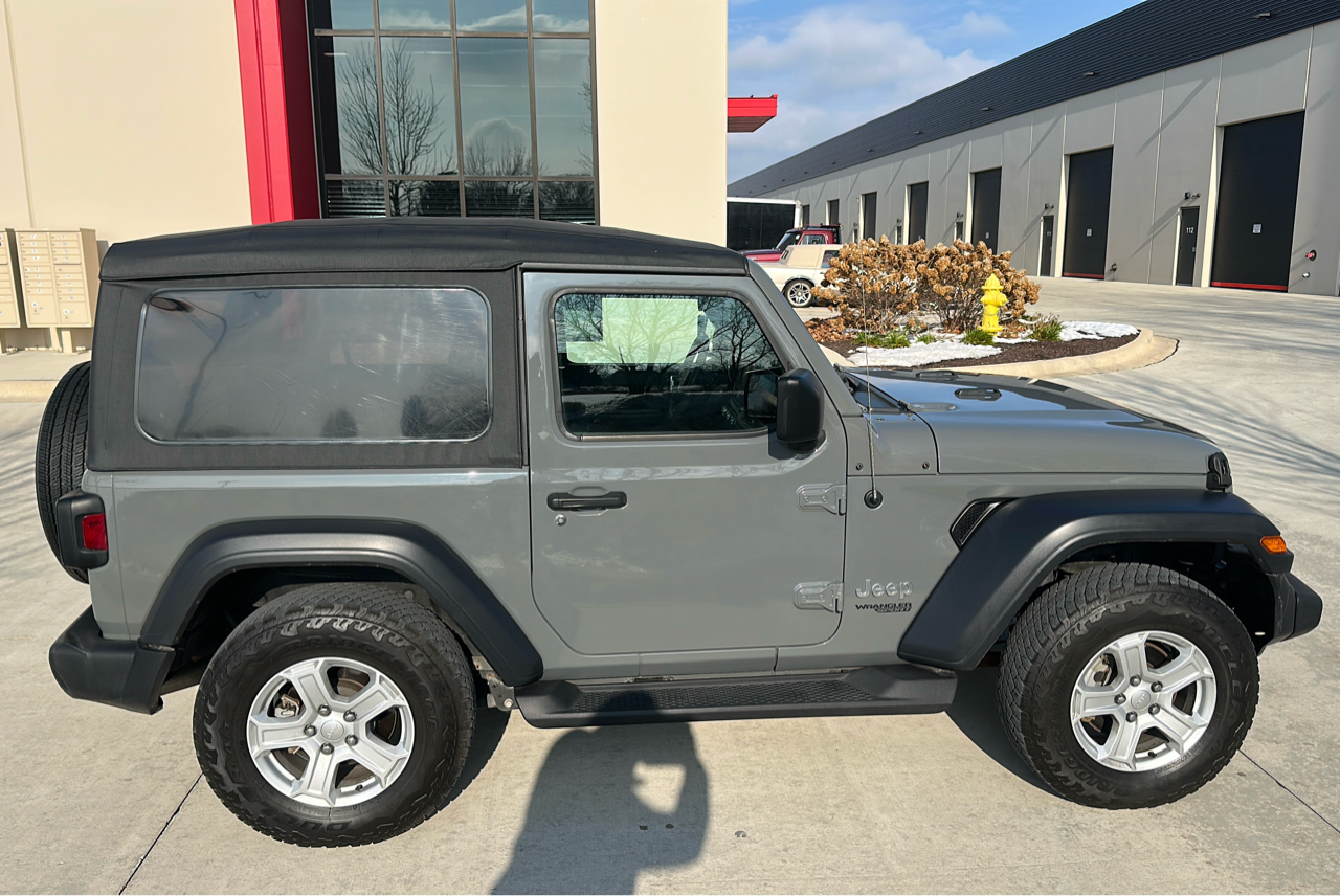 Jeep Wrangler  2018