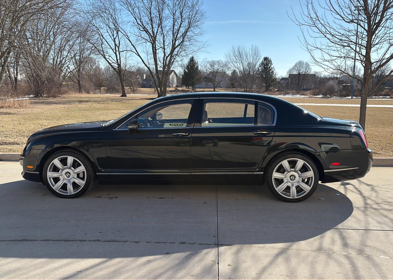Bentley Continental Flying Spur Sedan 2006