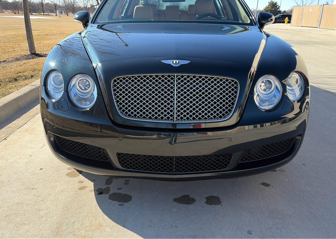 Bentley Continental Flying Spur Sedan 2006