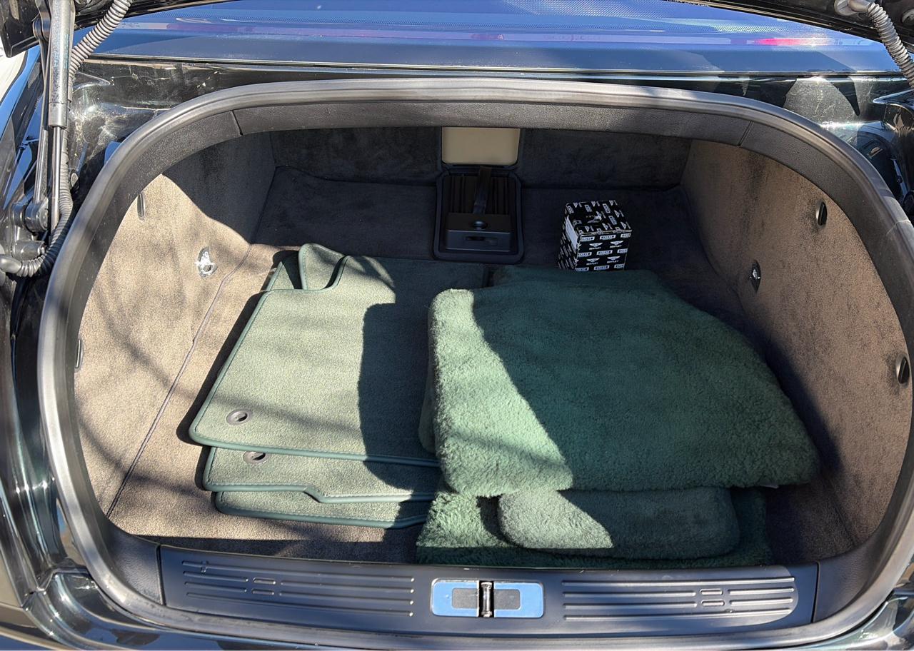 Bentley Continental Flying Spur Sedan 2006