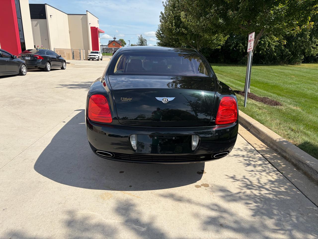 Bentley Continental Flying Spur Sedan 2006