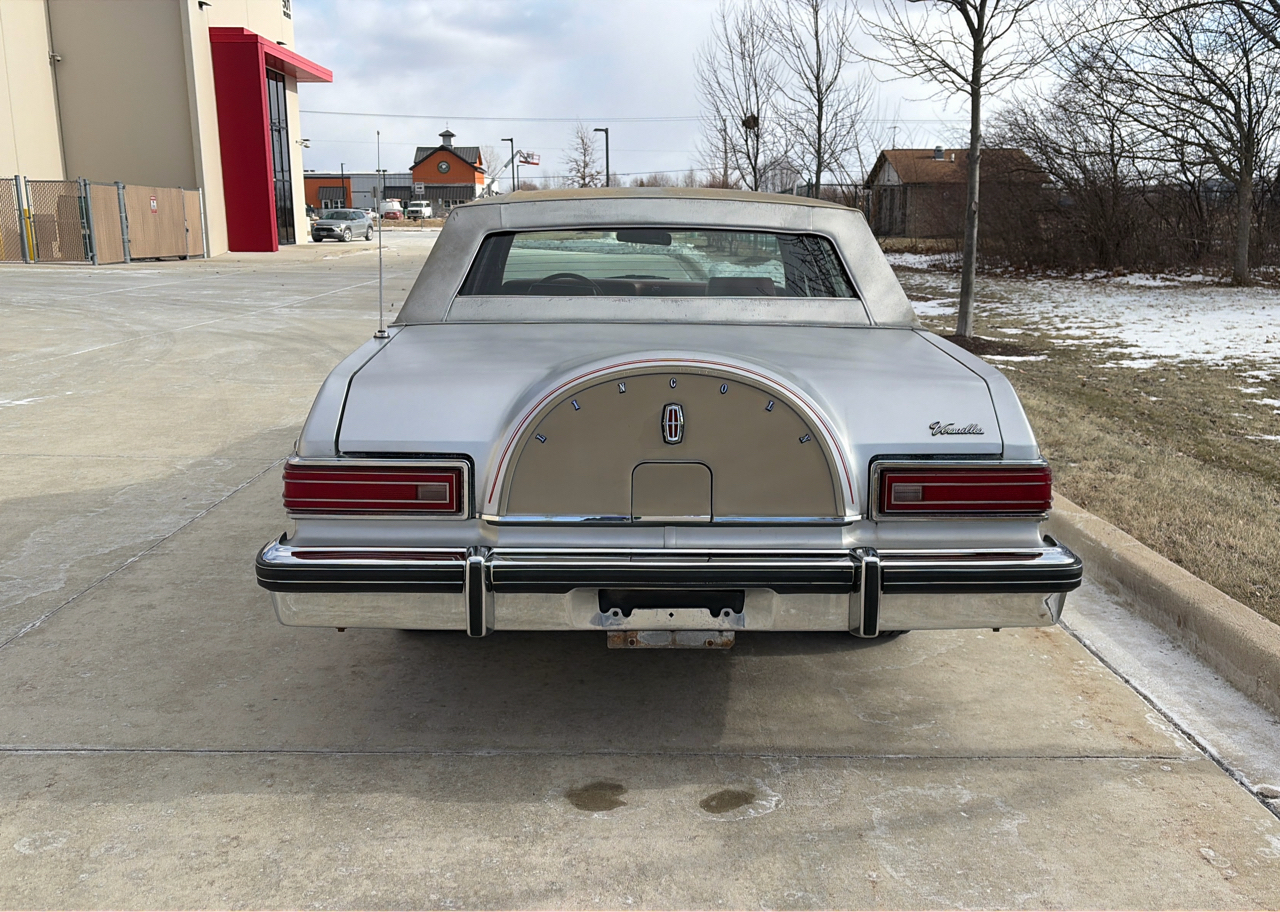Lincoln Versailles  1979