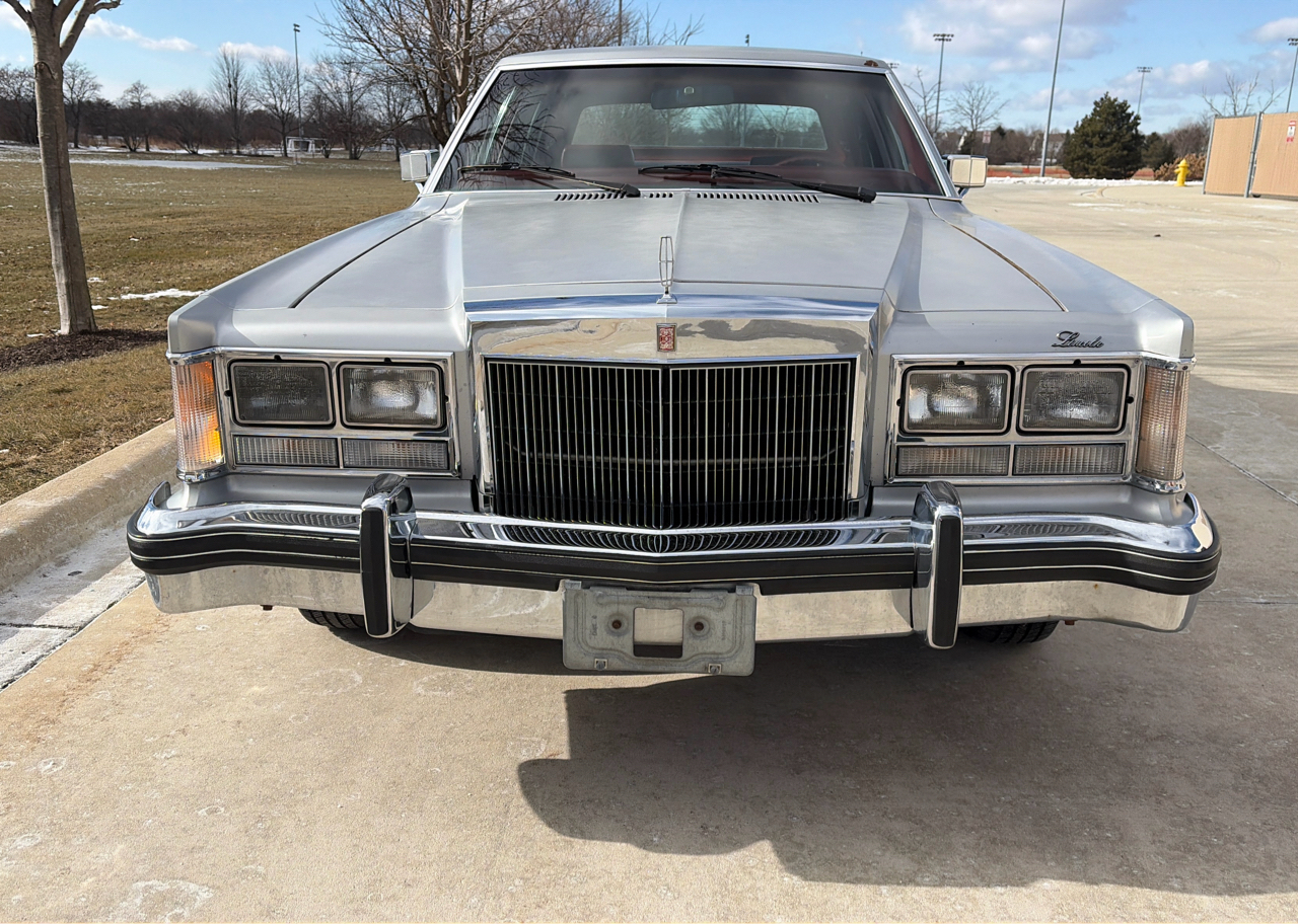 Lincoln Versailles  1979