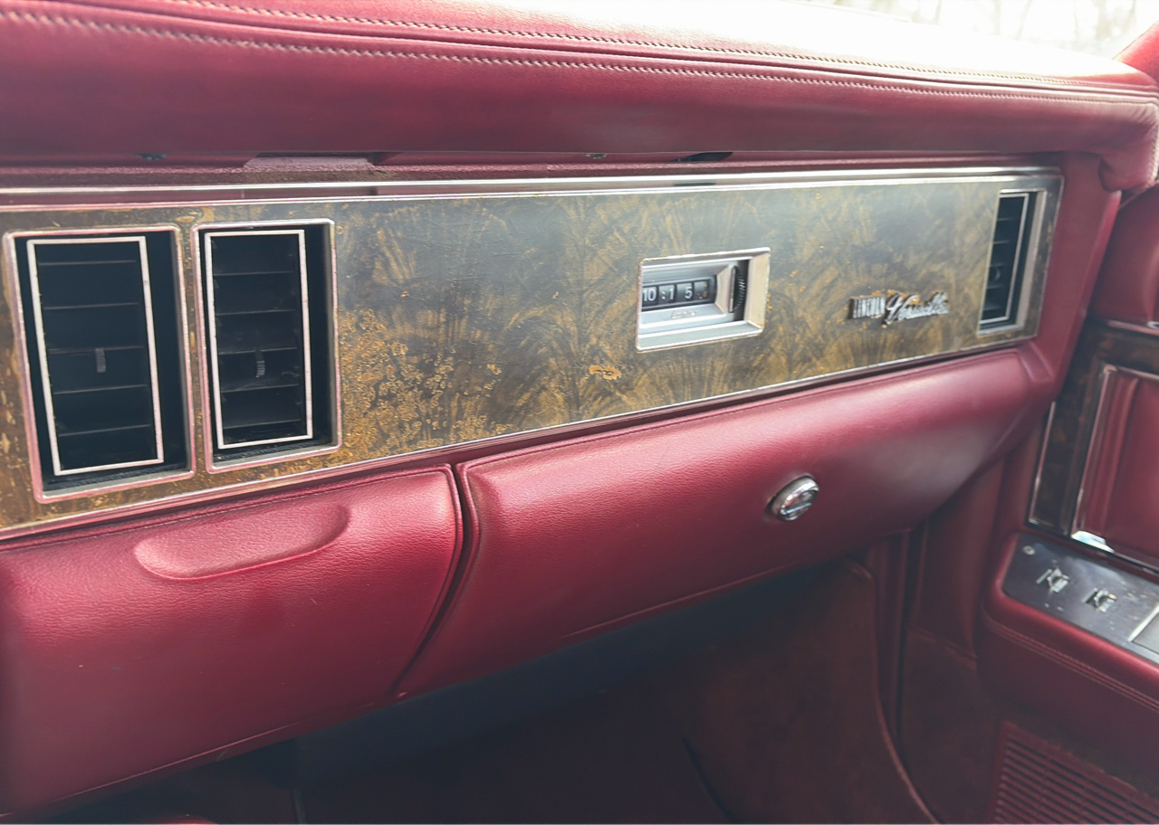 Lincoln Versailles  1979