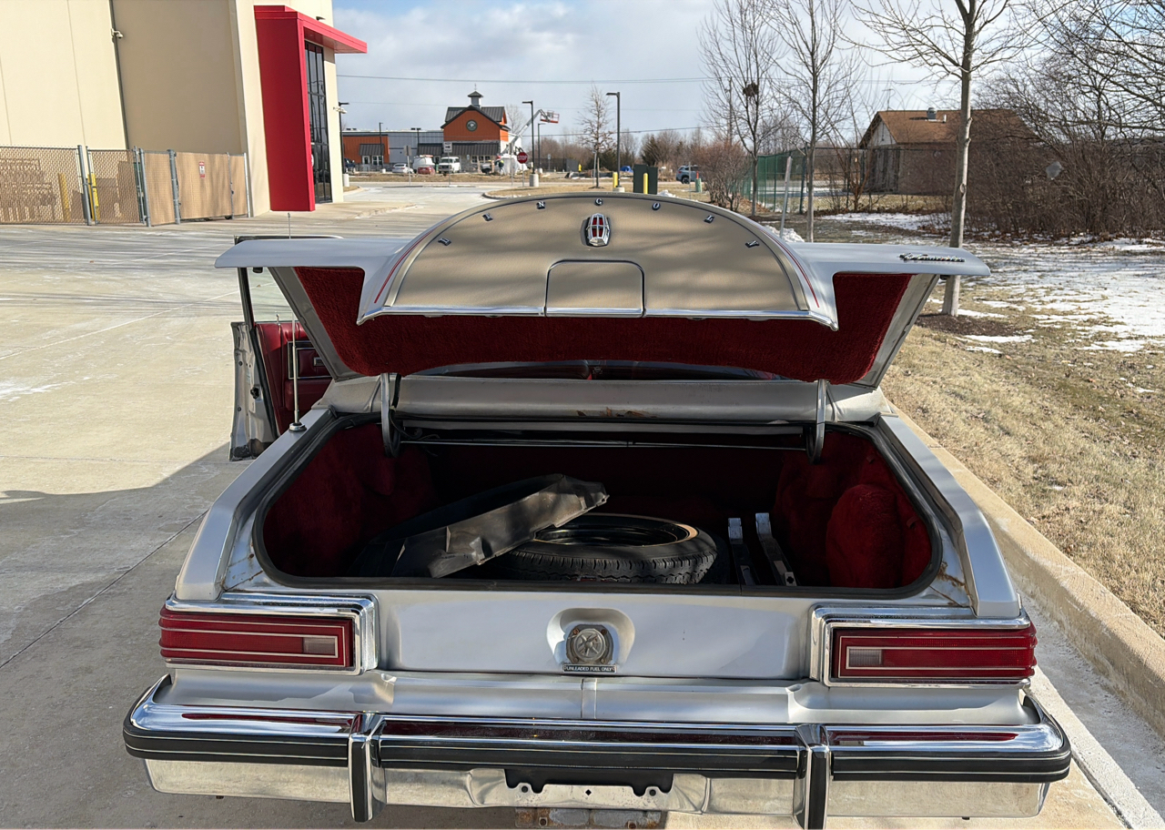 Lincoln Versailles  1979