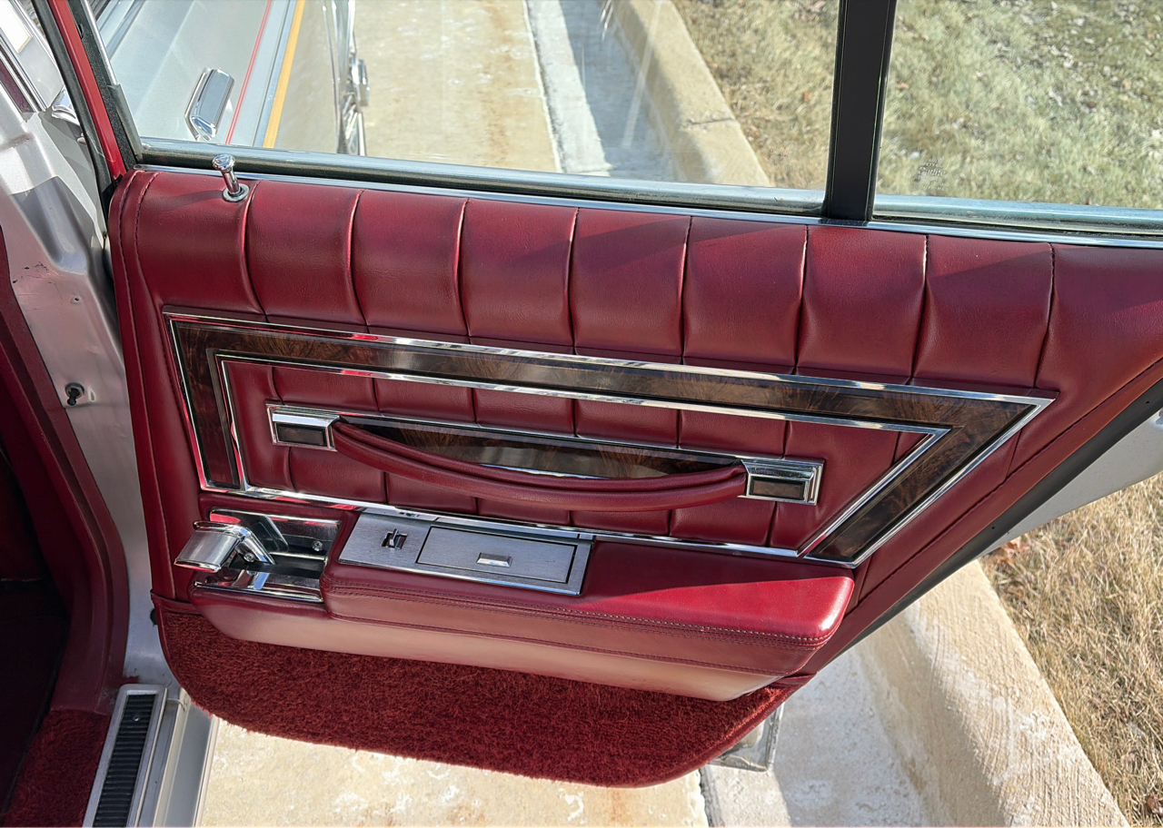 Lincoln Versailles  1979