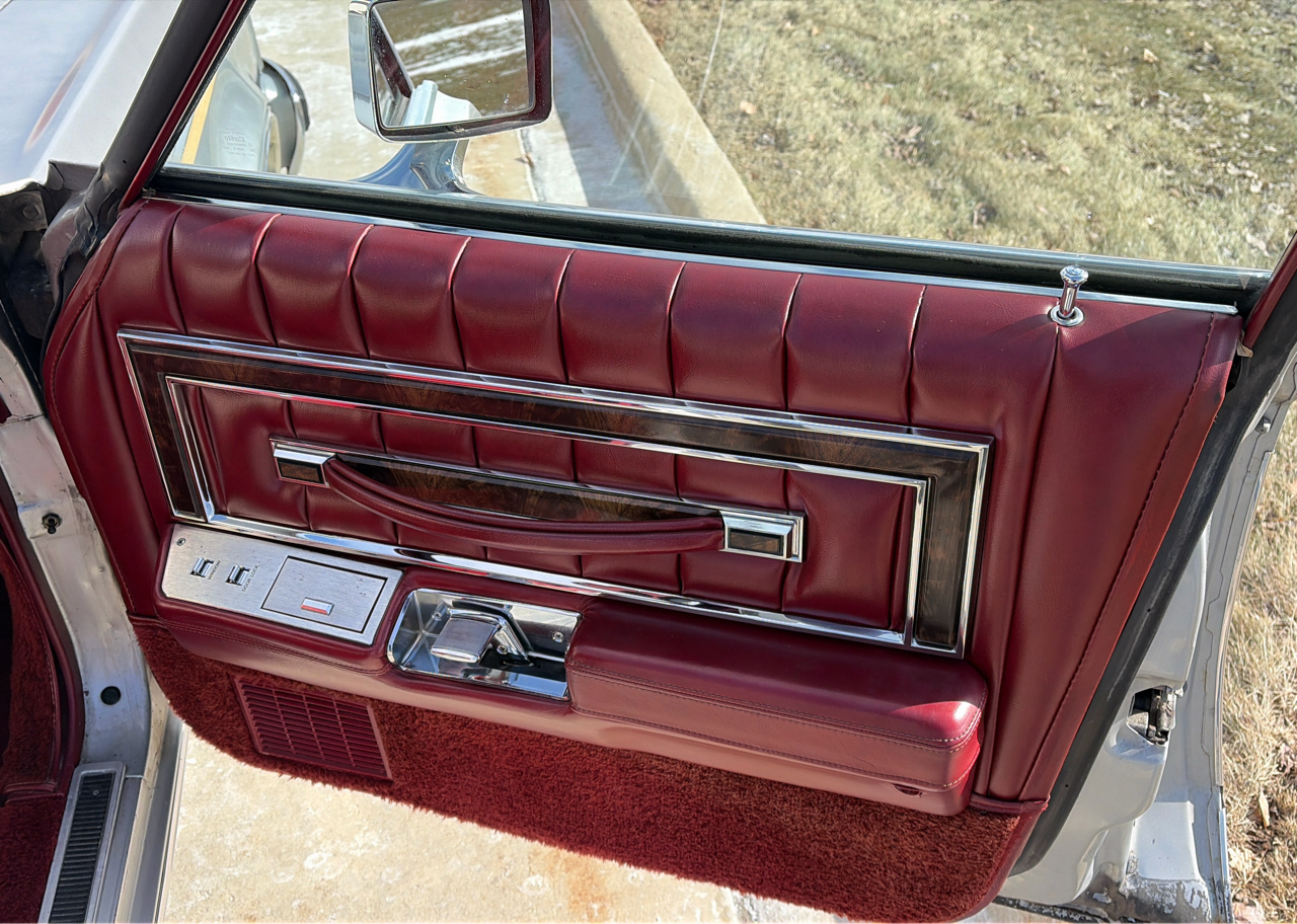 Lincoln Versailles  1979