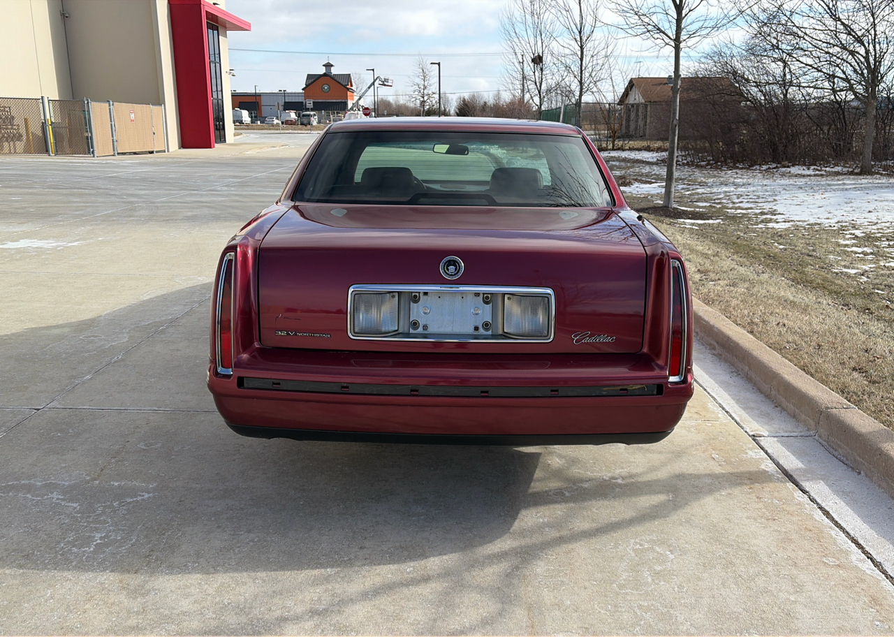 Cadillac DeVille Sedan 1997