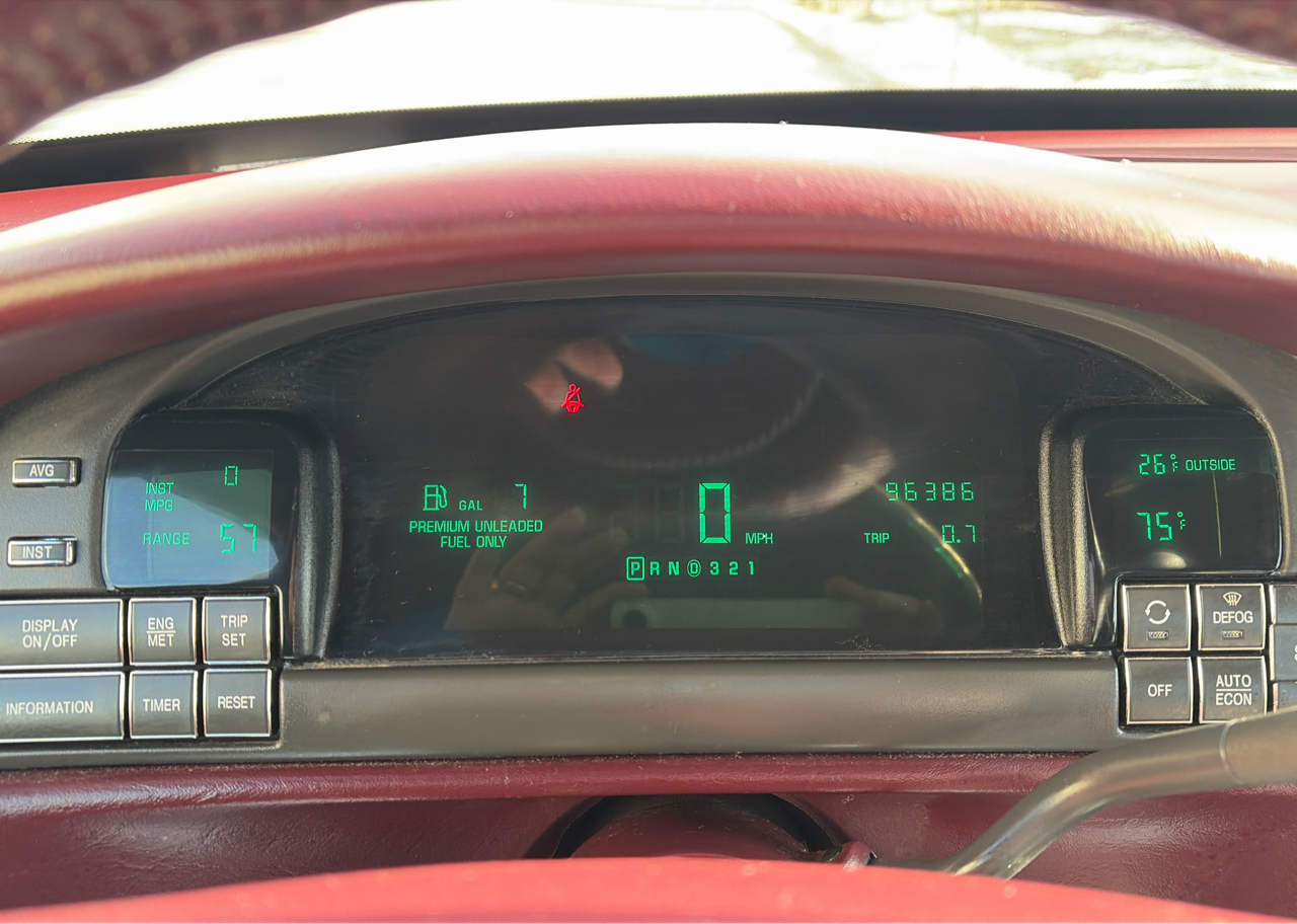 Cadillac DeVille Sedan 1997