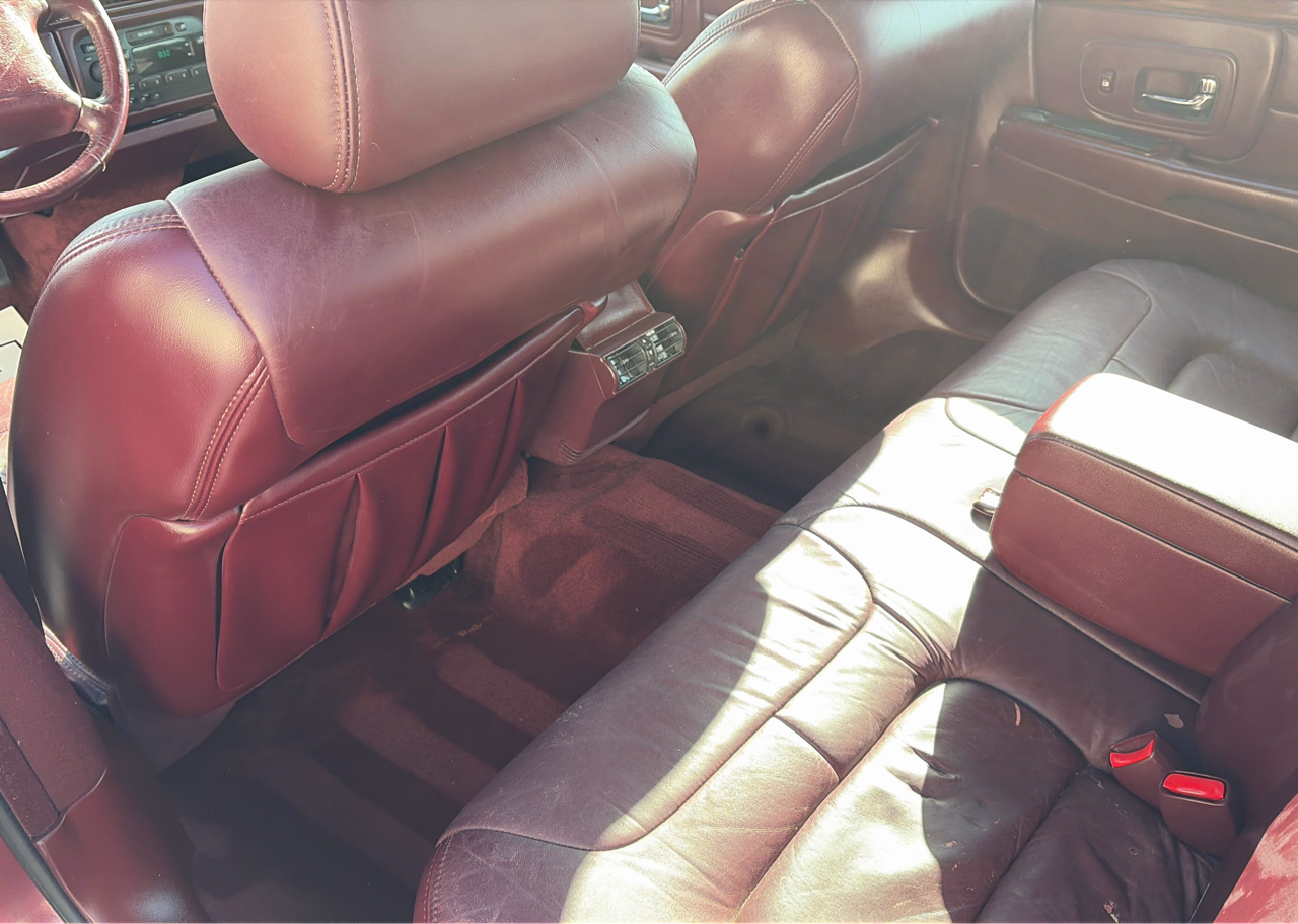 Cadillac DeVille Sedan 1997