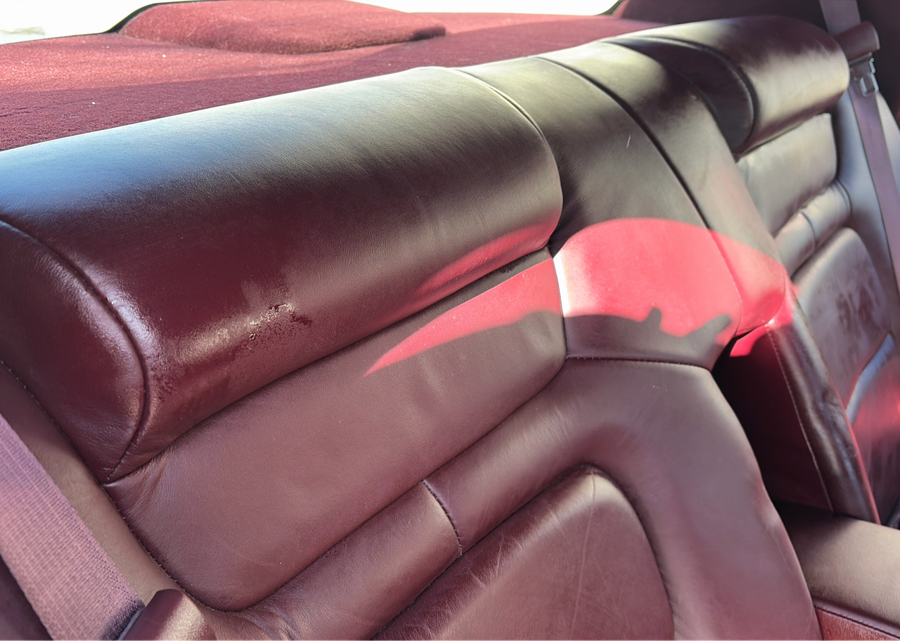 Cadillac DeVille Sedan 1997