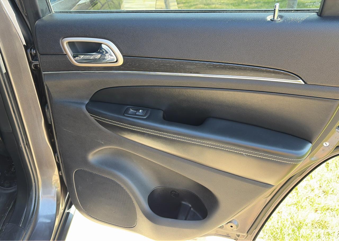 Jeep Grand Cherokee Limited 4WD 2015