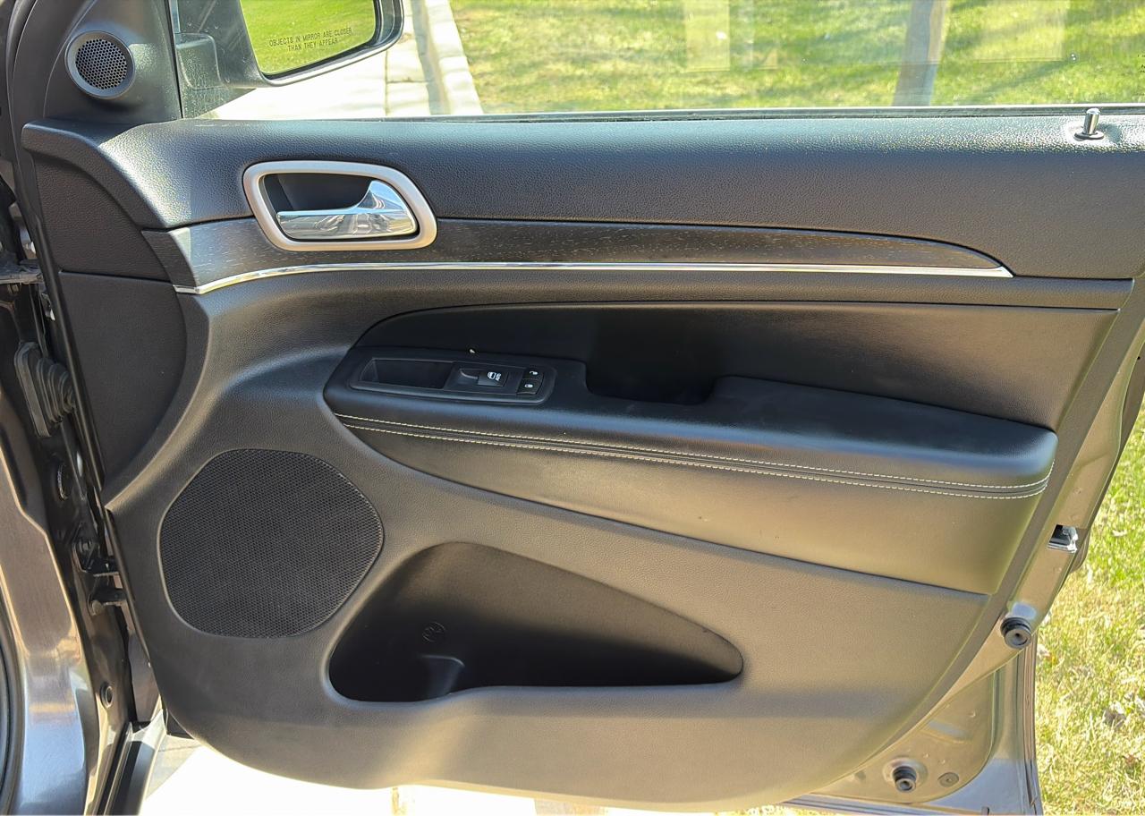 Jeep Grand Cherokee Limited 4WD 2015