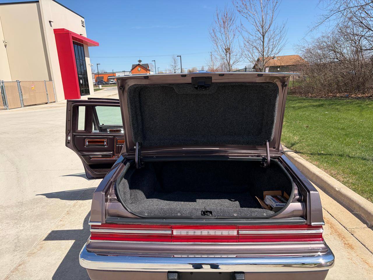 Chrysler Imperial  1992