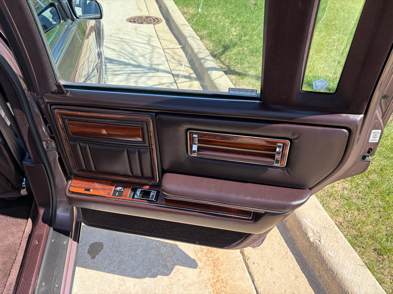 Chrysler Imperial  1992