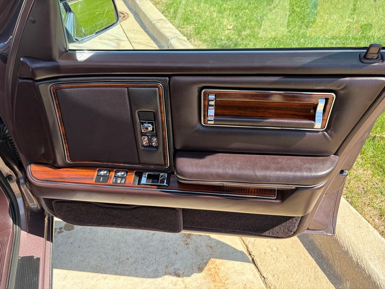Chrysler Imperial  1992