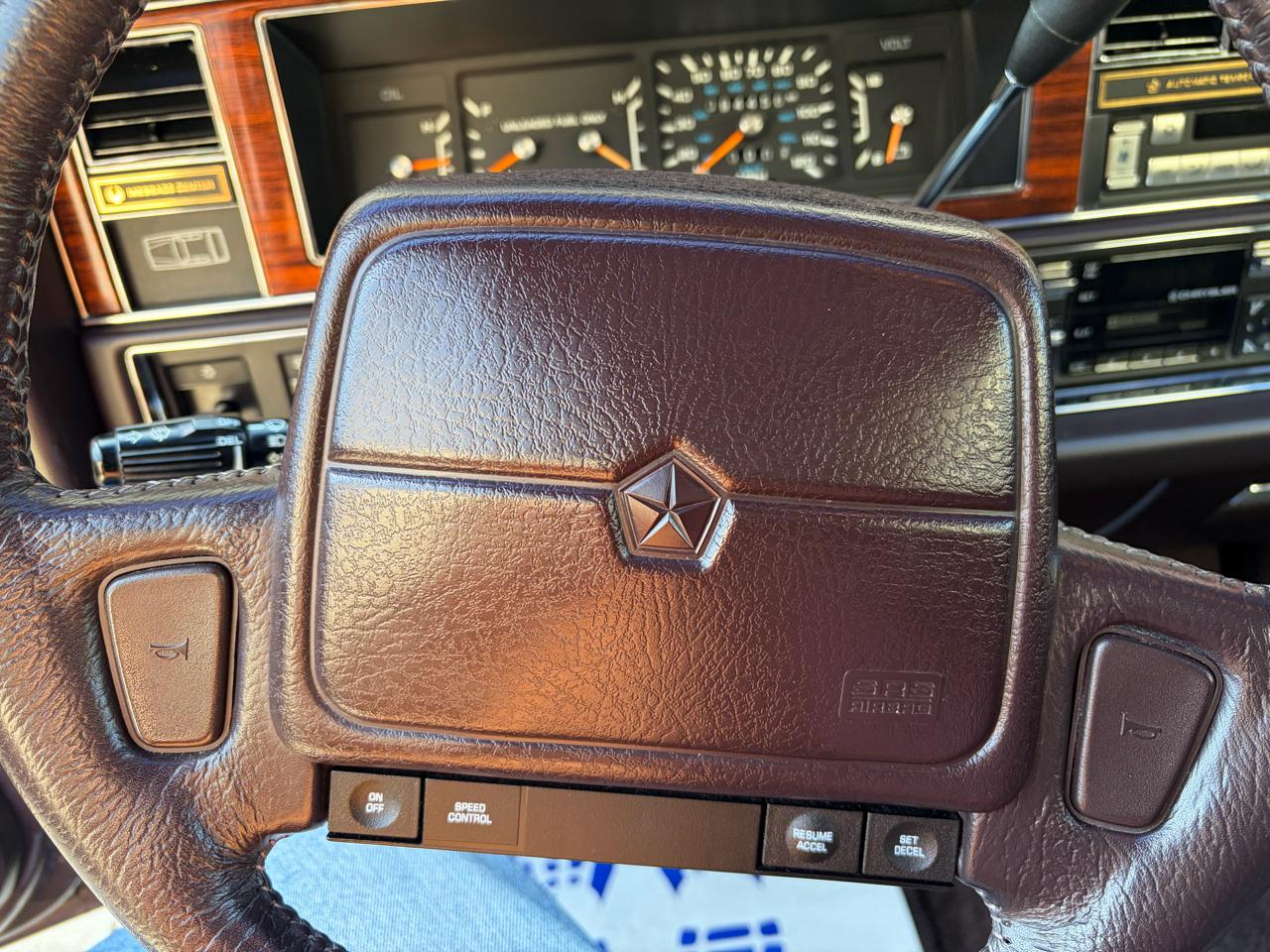 Chrysler Imperial  1992