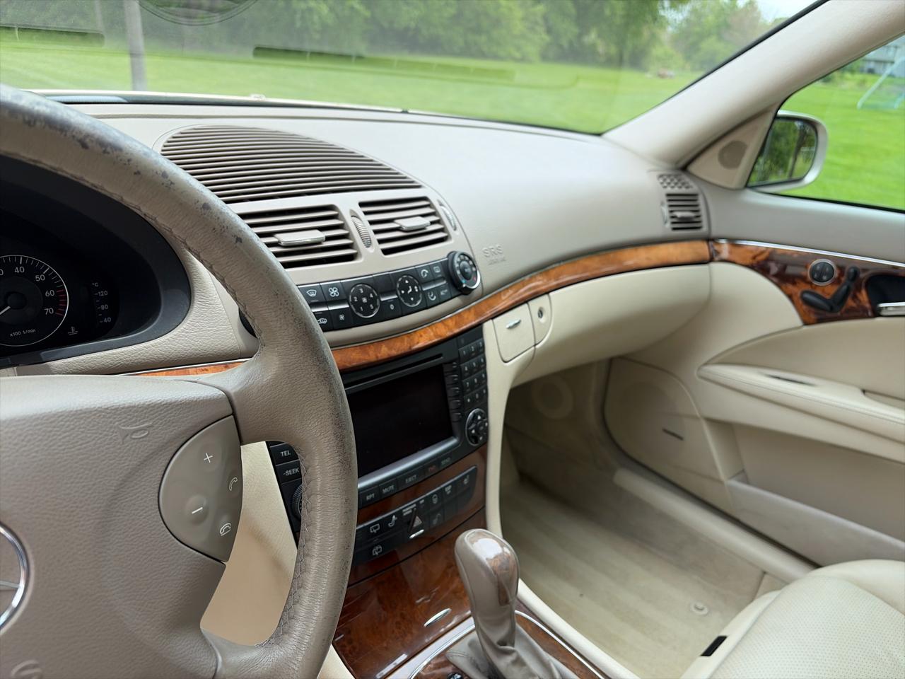 Mercedes-Benz E-Class Wagon E350 4MATIC Wagon 2004