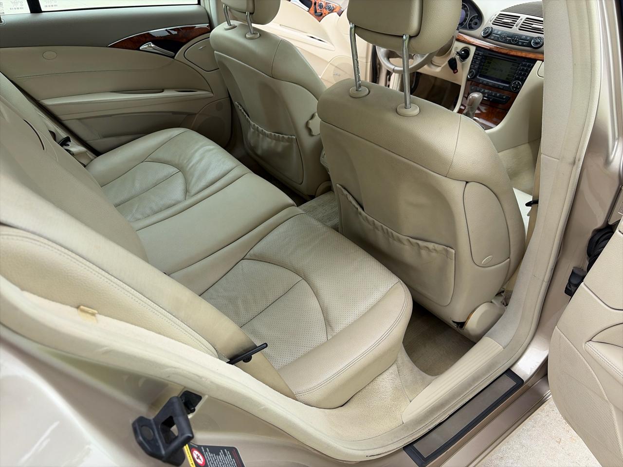 Mercedes-Benz E-Class Wagon E350 4MATIC Wagon 2004