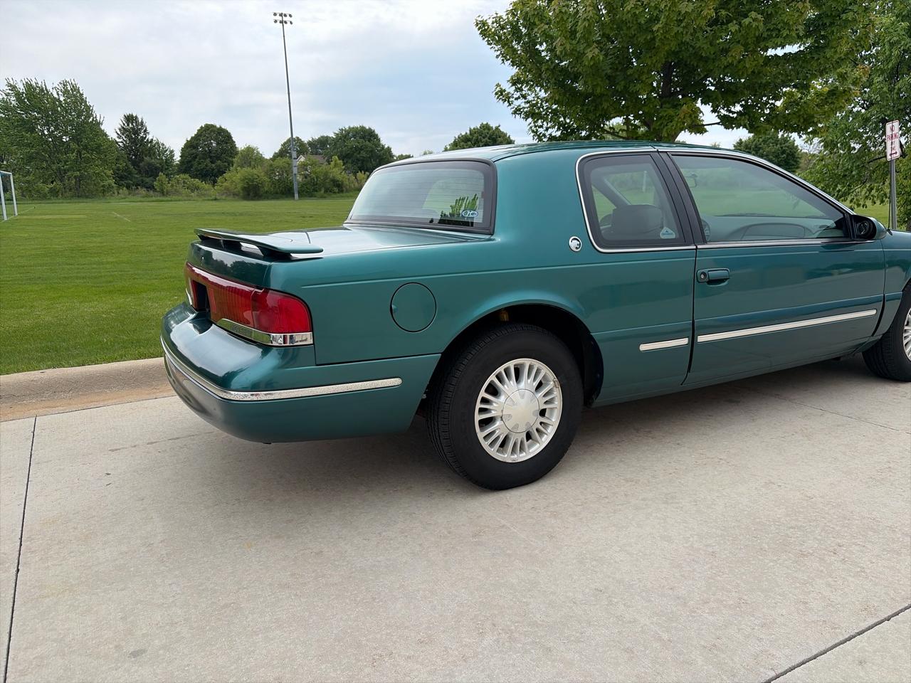 Mercury Cougar XR-7 1997