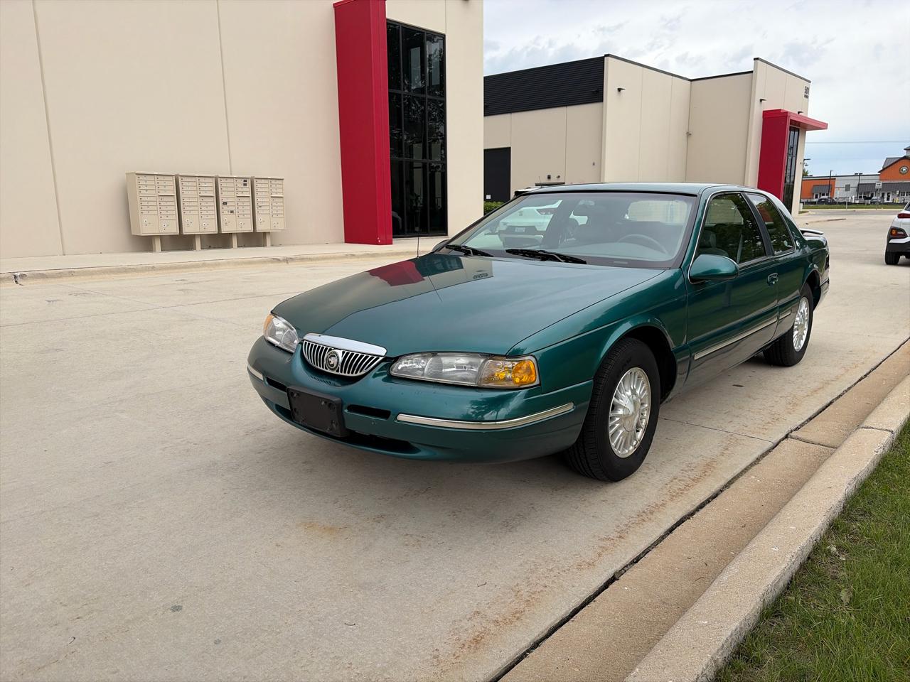 Mercury Cougar XR-7 1997