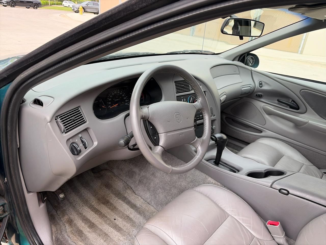 Mercury Cougar XR-7 1997